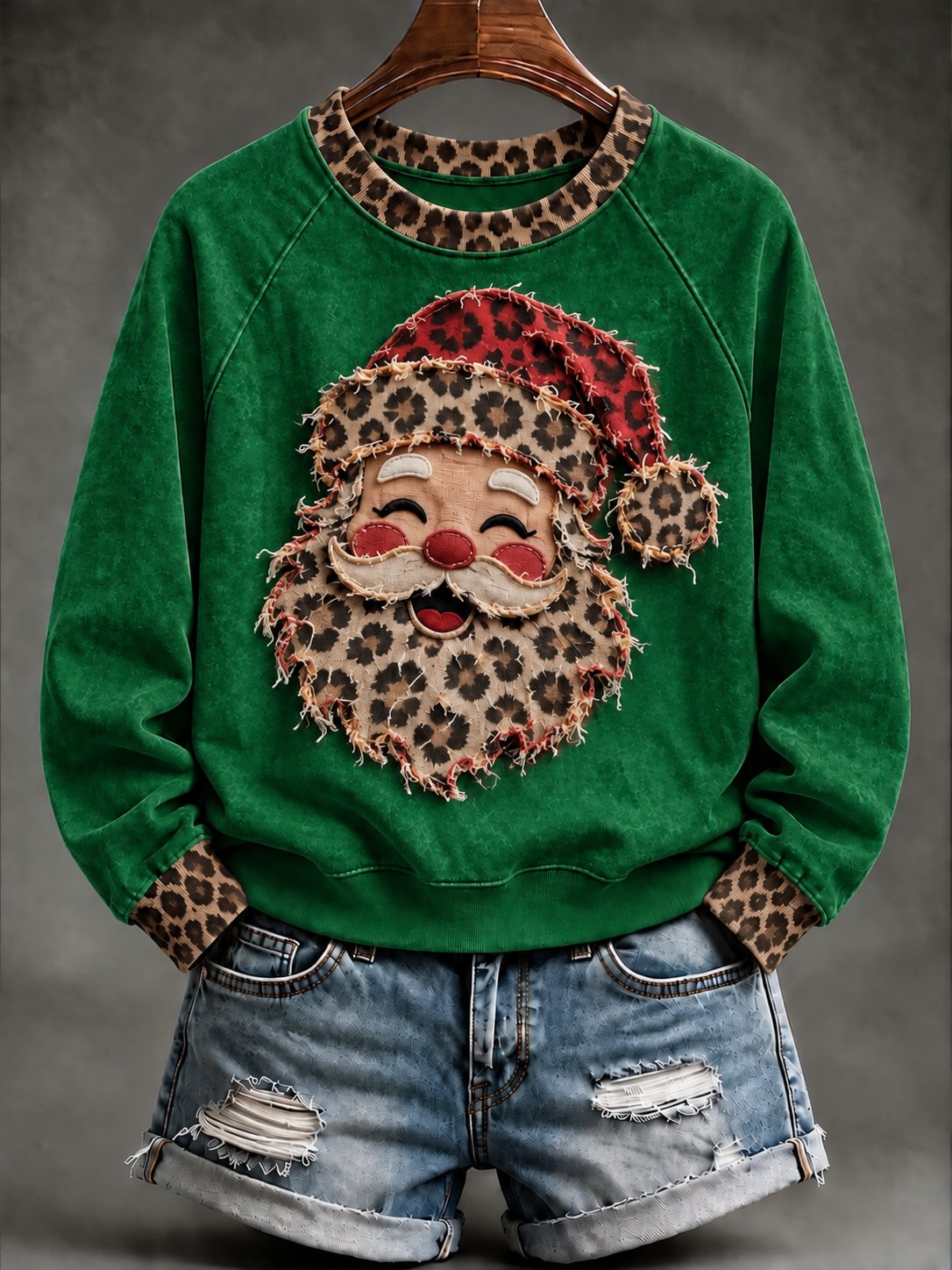 Women's Christmas Santa Comfortable Raglan Sleeve Crew Neck Sweatshirt
